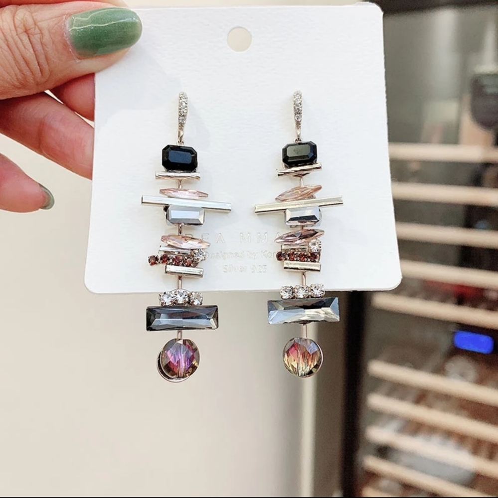 Elegant Geometric Crystal Long Drop Earrings